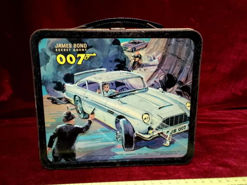 Very Rare Vintage 1966 James Bond 007 Metal Lunchbox
