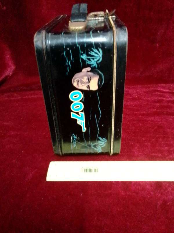 Very Rare Vintage 1966 James Bond 007 Metal Lunchbox
