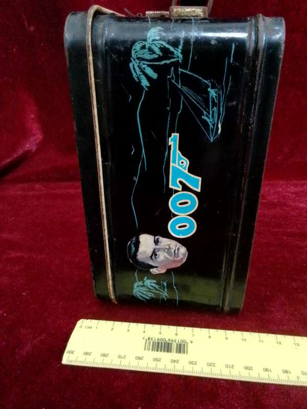 Very Rare Vintage 1966 James Bond 007 Metal Lunchbox