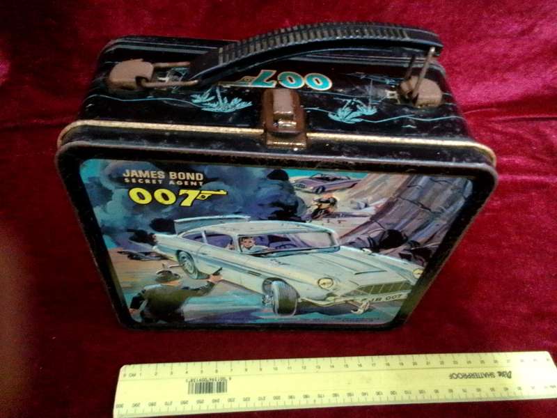 Very Rare Vintage 1966 James Bond 007 Metal Lunchbox