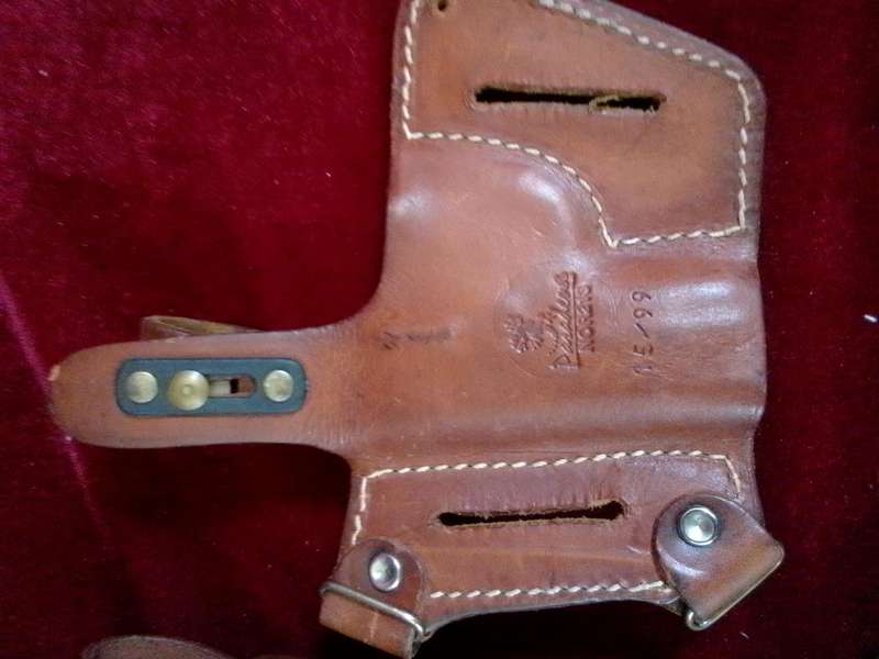 Stunning Leather Shado SA Gun Holsters And Ammo Pouch And Other Leather Gun Holster