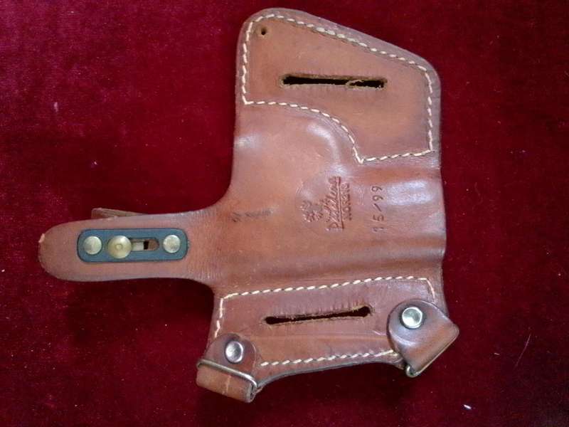 Stunning Leather Shado SA Gun Holsters And Ammo Pouch And Other Leather Gun Holster