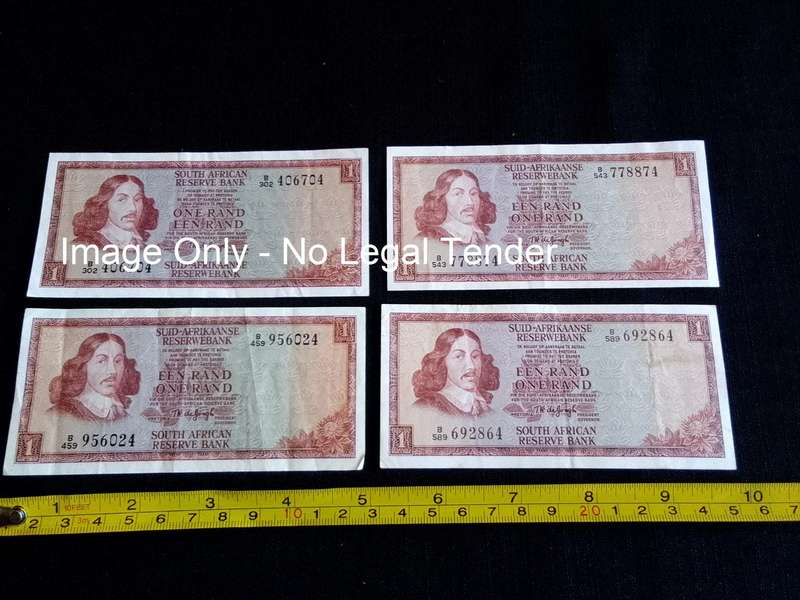 Four Republic Of South Africa One Rand Notes Tw De Jongh- Good Condition