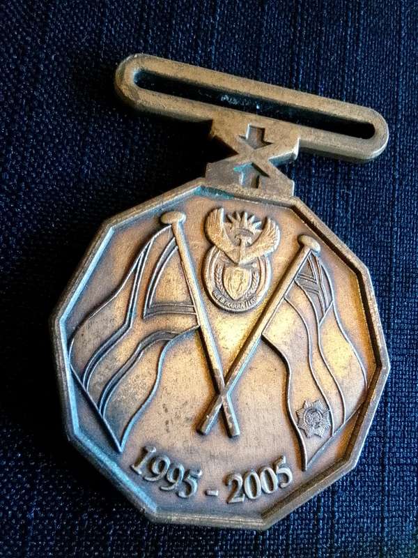 South African Police Service Ten Year Commemoration Medal