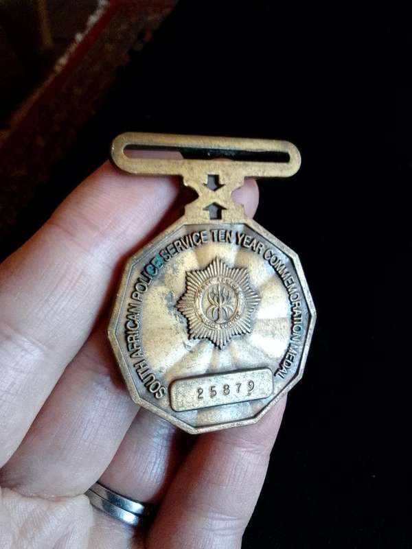 South African Police Service Ten Year Commemoration Medal
