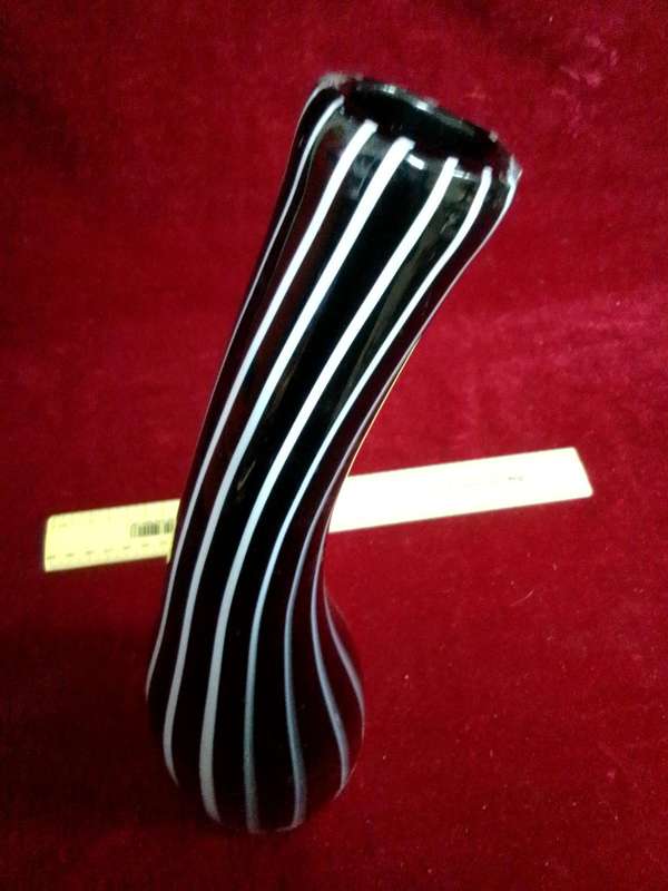 Stunning Vintage Murano Glass Vase - Black Color With White Swirl Designs