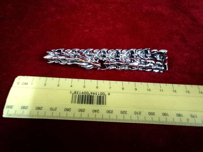 Stunning Mens Dragon Design Silver Coloured Bracelet - Excellent Condition