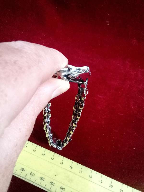Stunning Mens Dragon Design Silver Coloured Bracelet - Excellent Condition