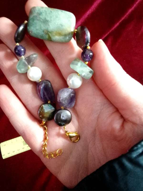 Beautiful Stone Bracelet -  Labradorite , Amethyst And Pearl Bracelet - Keira Ann- Good Condition