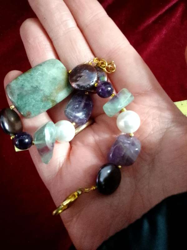 Beautiful Stone Bracelet -  Labradorite , Amethyst And Pearl Bracelet - Keira Ann- Good Condition