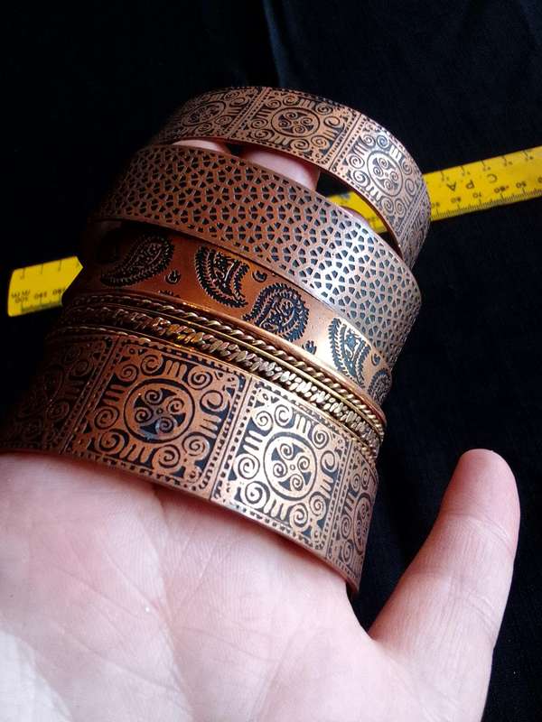 Beautiful Collection Of Five Engraved Copper Coloured Bangles - Excellent Condition