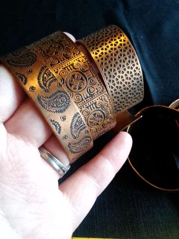 Beautiful Collection Of Seven Engraved Copper Coloured Bangles - Excellent Condition