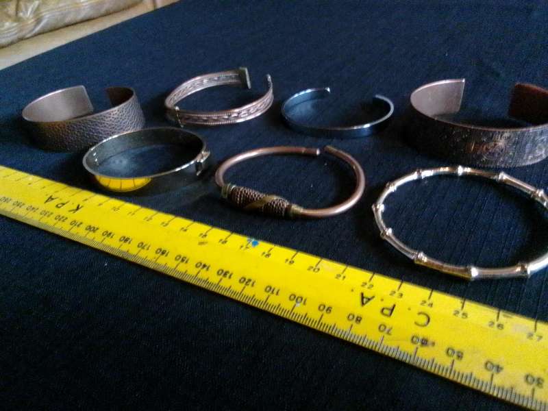 Beautiful Collection Of Seven Engraved Bangles - Excellent Condition