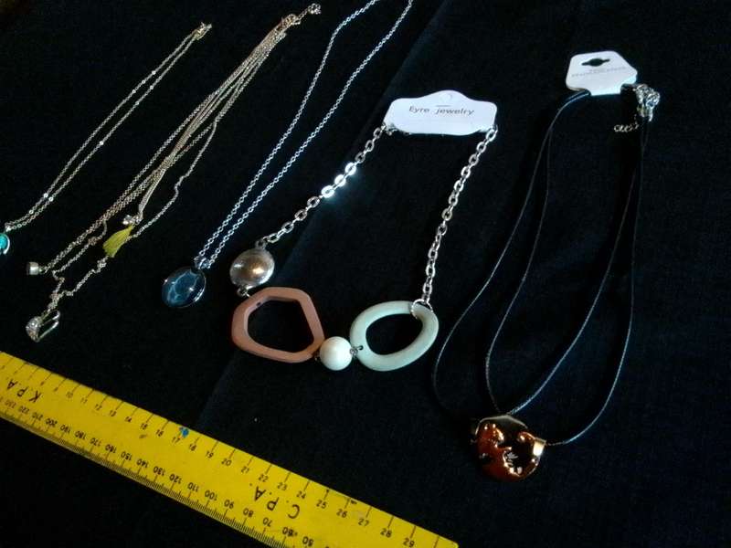 Collection Of Five Stunning Woman's Different Styles Of Necklaces- Excellent Condition