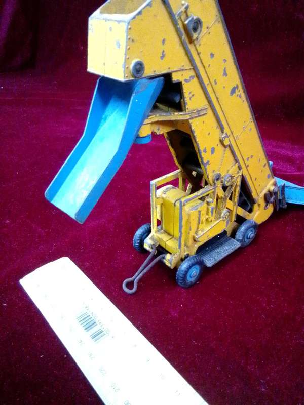 Very Rare Vintage Dinky SuperToys- No964  Meccano LTD -Elevator Loader- Made in England