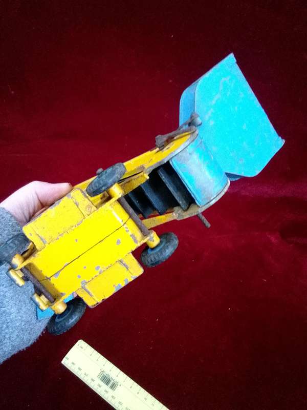 Very Rare Vintage Dinky SuperToys- No964  Meccano LTD -Elevator Loader- Made in England