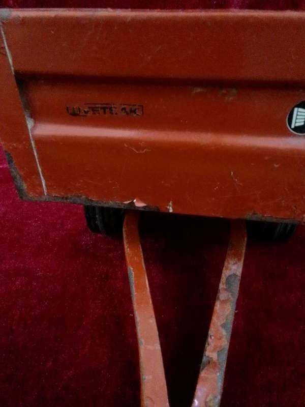 Stunning Vintage Large Metal Toy Red Vetsak Trailer L45 x B14.5 xH 13.5  - View Description