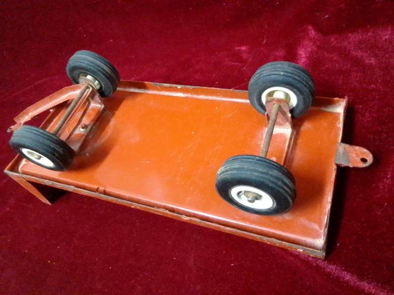 Stunning Vintage Large Metal Toy Red Vetsak Trailer L45 x B14.5 xH 13.5  - View Description