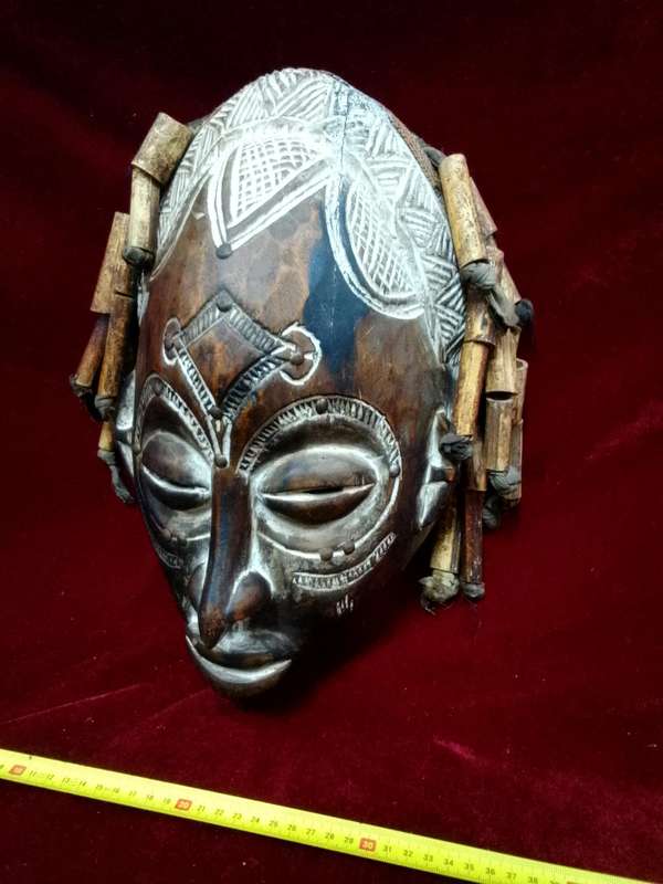 Beautiful Tall African Tribal Art Hand Carved Wooden Mask L41 X B22 XH 14