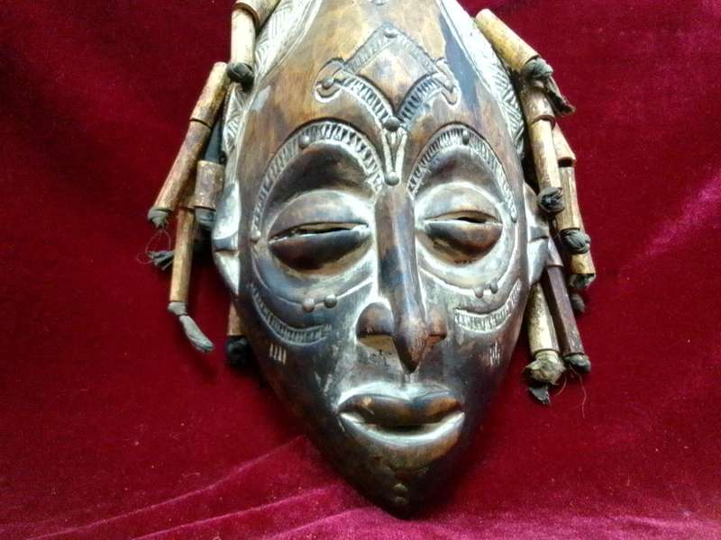 Beautiful Tall African Tribal Art Hand Carved Wooden Mask L41 X B22 XH 14