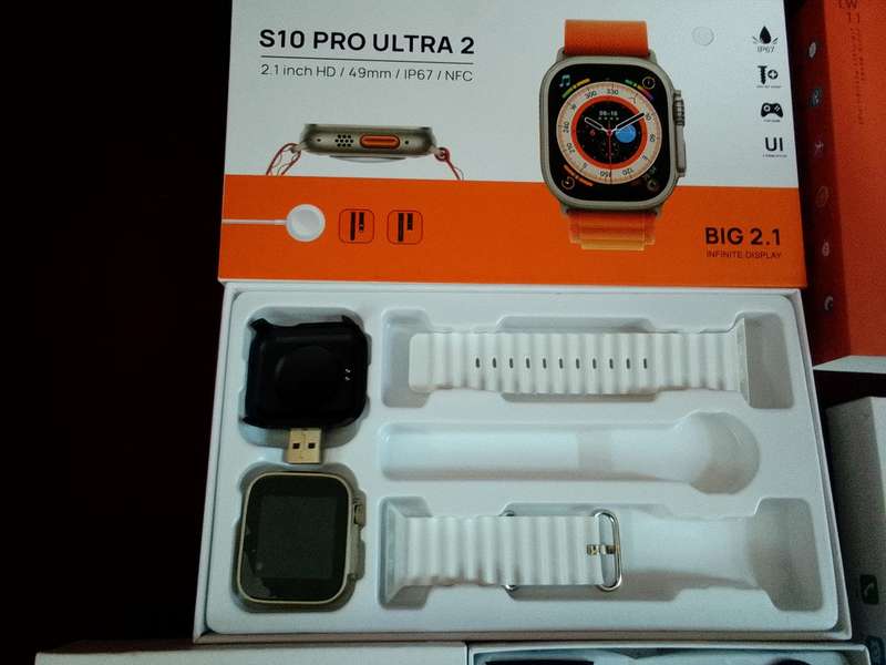 Lot Of Six Smart And Other Watches - Not Tested - See Description