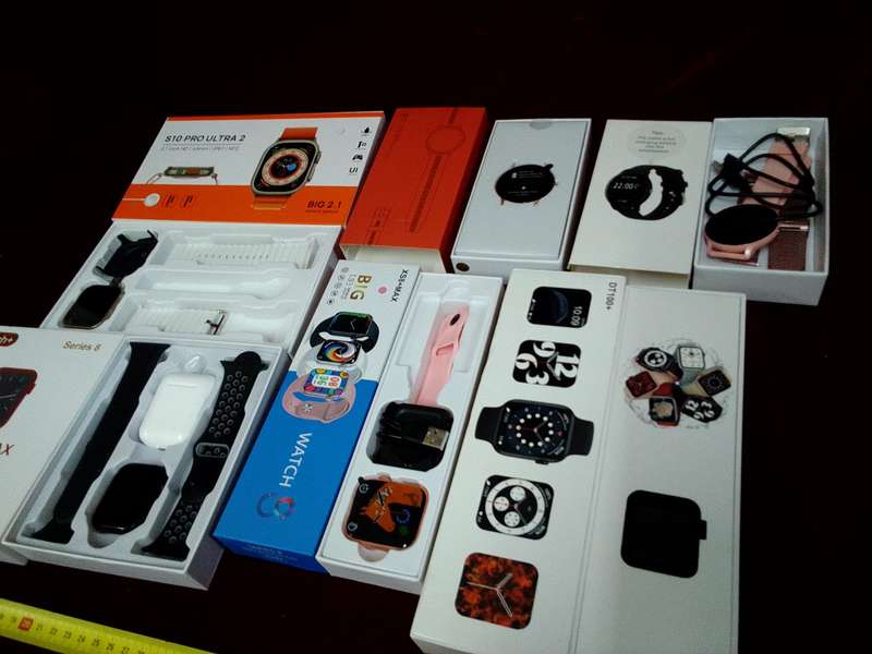 Lot Of Six Smart And Other Watches - Not Tested - See Description
