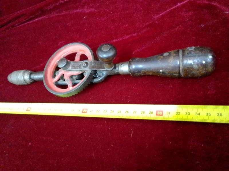 Antique Millers Falls Tools No 5 Hand Drill / Egg Beater - Made Green Field In USA