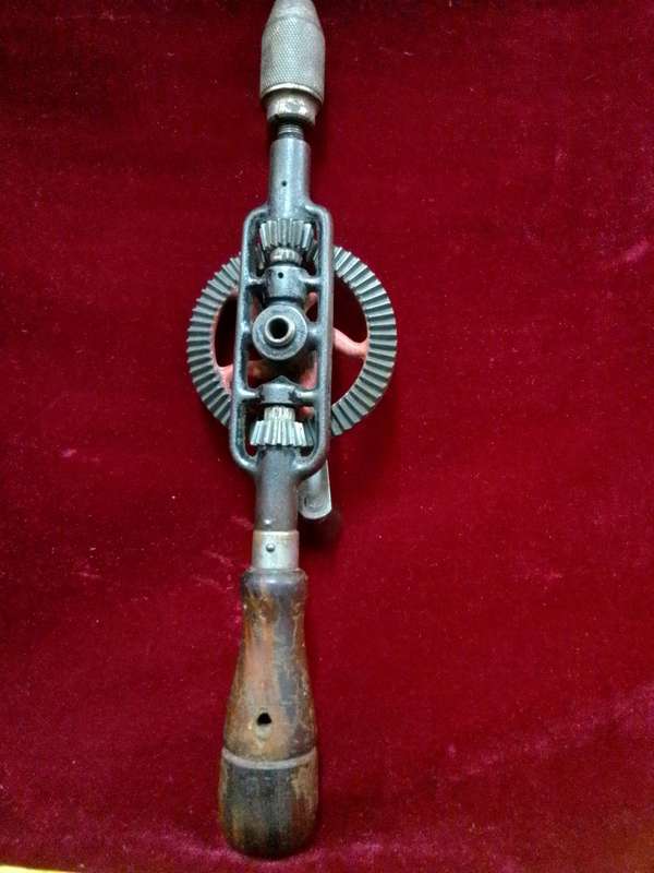Antique Millers Falls Tools No 5 Hand Drill / Egg Beater - Made Green Field In USA