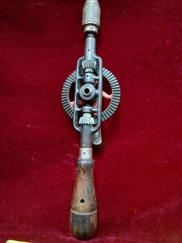 Antique Millers Falls Tools No 5 Hand Drill / Egg Beater - Made Green Field In USA