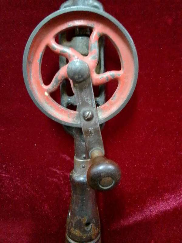 Antique Millers Falls Tools No 5 Hand Drill / Egg Beater - Made Green Field In USA