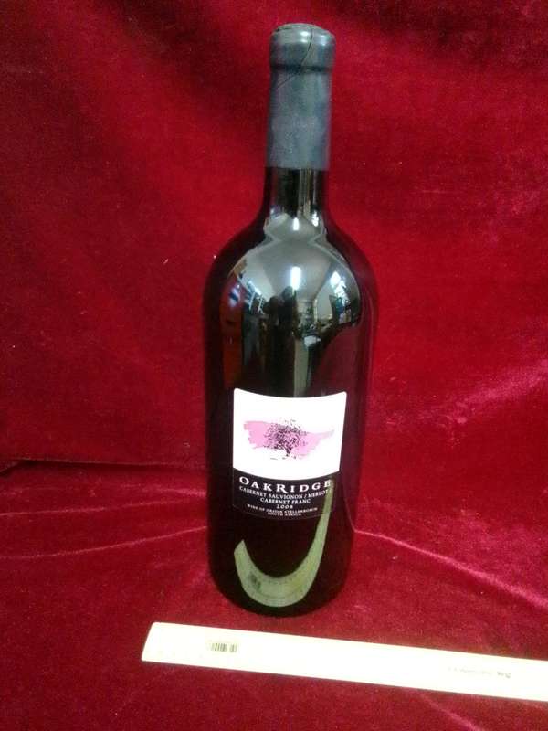 Stunning Vintage Oakridge Cabernet Sauvignon/ Merlot / Cabernet Franc 2008 - 3 Liter -Good Condition