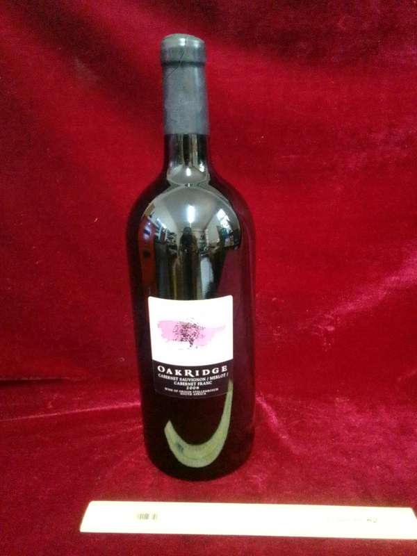 Stunning Vintage Oakridge Cabernet Sauvignon/ Merlot / Cabernet Franc 2008 - 3 Liter -Good Condition
