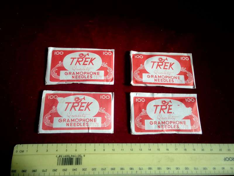4 Vintage Sealed Packs of Trek `Extra Loud` Gramophone Needles 100 Needles Per Pack