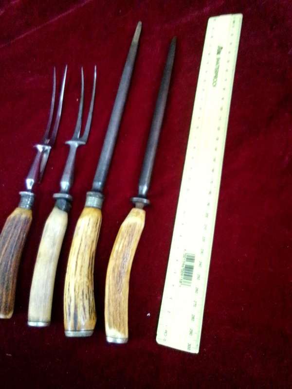 Stunning Collection Of Vintage Carving Utensils With Bone Handles - Made In England -Good Condition