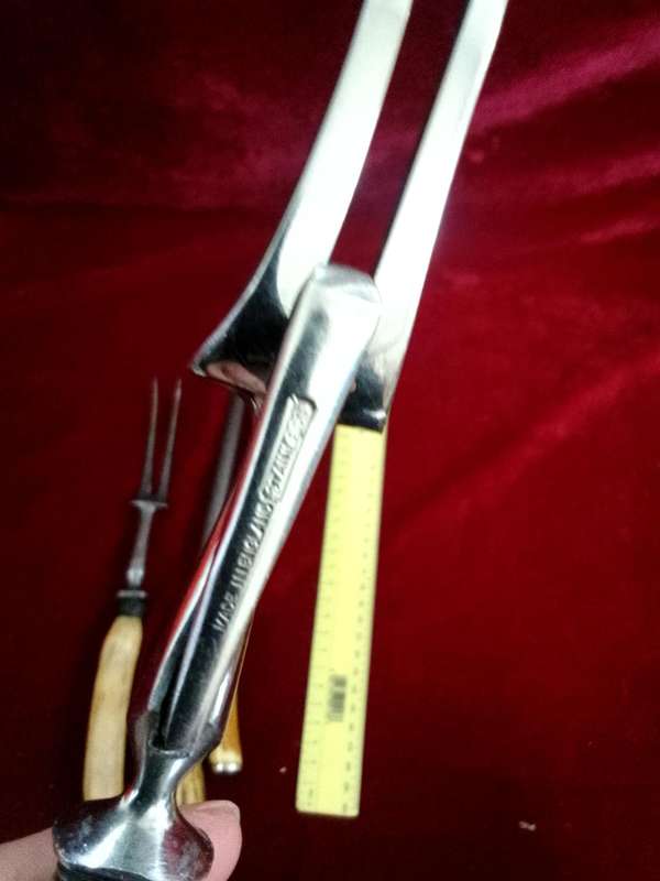 Stunning Collection Of Vintage Carving Utensils With Bone Handles - Made In England -Good Condition