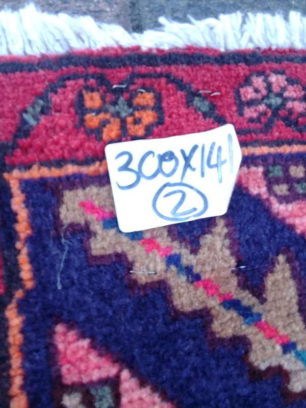 Stunning Handmade Persian Hamadan Carpet - 3m X 1.41 m - (80% Wool And 20% Cotton) - Good Condition