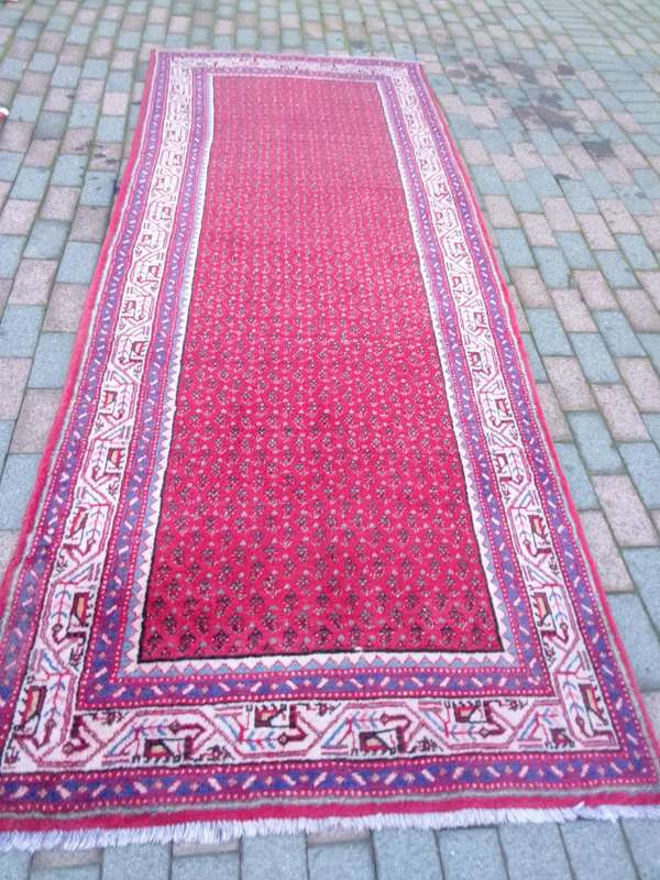 Gorgeous Handmade Persian Hamadan Carpet -2.95m X 1.15 m - (80% Wool And 20% Cotton) -Good Condition