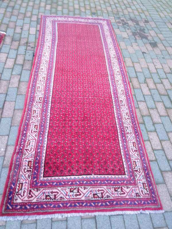 Gorgeous Handmade Persian Hamadan Carpet -2.95m X 1.15 m - (80% Wool And 20% Cotton) -Good Condition