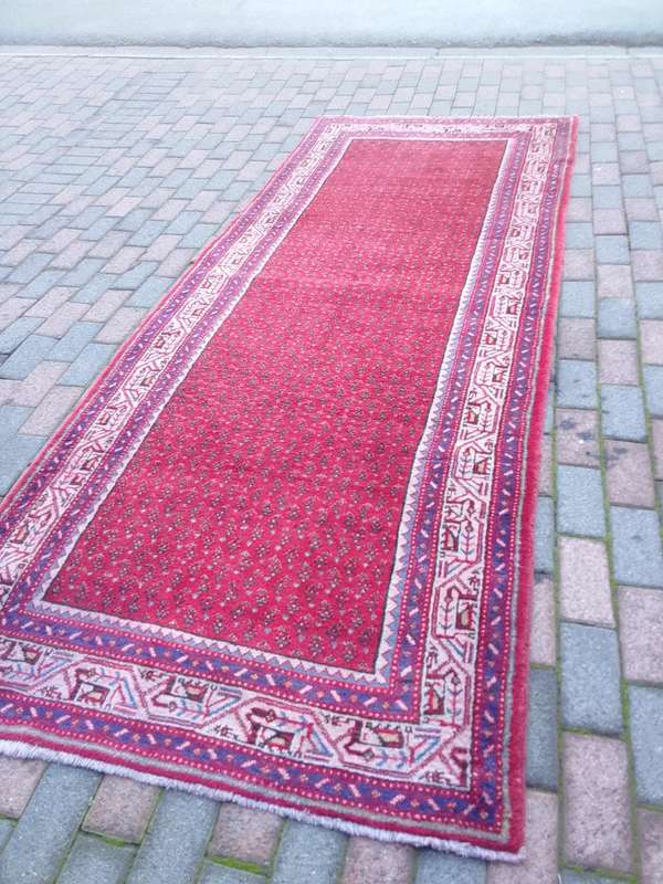 Gorgeous Handmade Persian Hamadan Carpet -2.95m X 1.15 m - (80% Wool And 20% Cotton) -Good Condition
