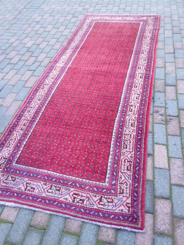 Gorgeous Handmade Persian Hamadan Carpet -2.95m X 1.15 m - (80% Wool And 20% Cotton) -Good Condition