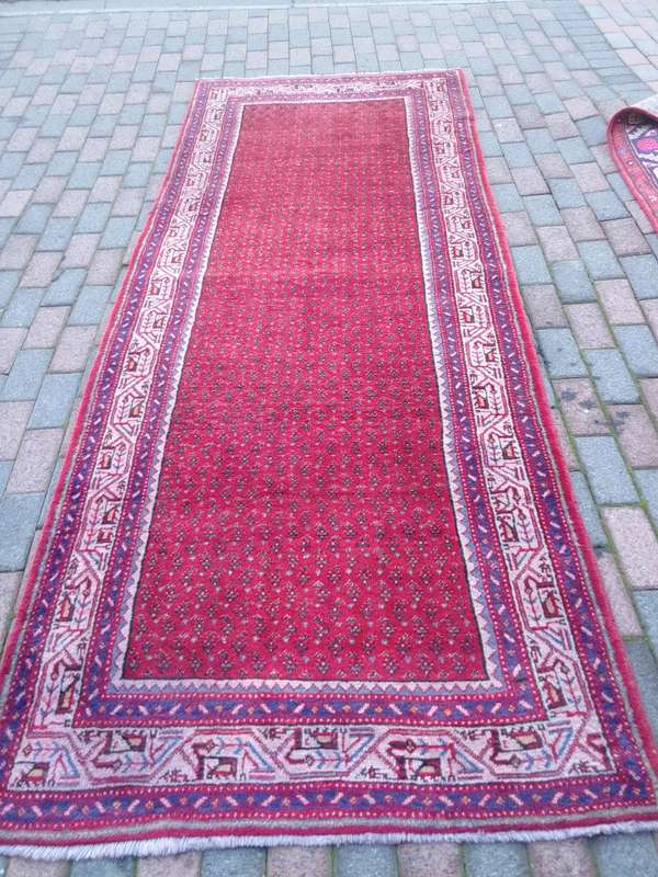 Gorgeous Handmade Persian Hamadan Carpet -2.95m X 1.15 m - (80% Wool And 20% Cotton) -Good Condition