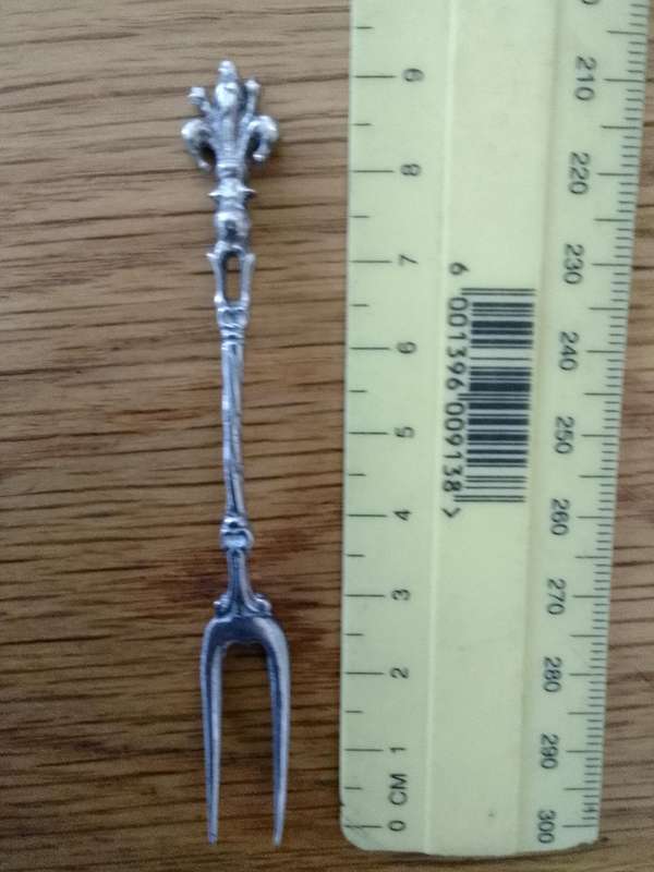 Stunning 800 Silver Pickle Fork 6.8 g -  Good Condition