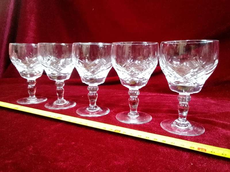 Beautiful Collection Of Five Vintage Royal Bierley Crystal Claret Glasses In Elizabeth Cut