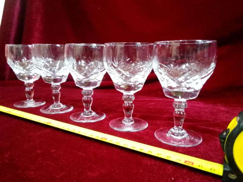 Beautiful Collection Of Five Vintage Royal Bierley Crystal Claret Glasses In Elizabeth Cut