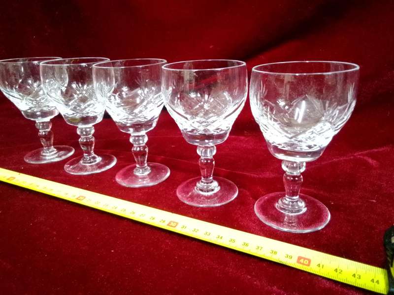 Beautiful Collection Of Five Vintage Royal Bierley Crystal Claret Glasses In Elizabeth Cut