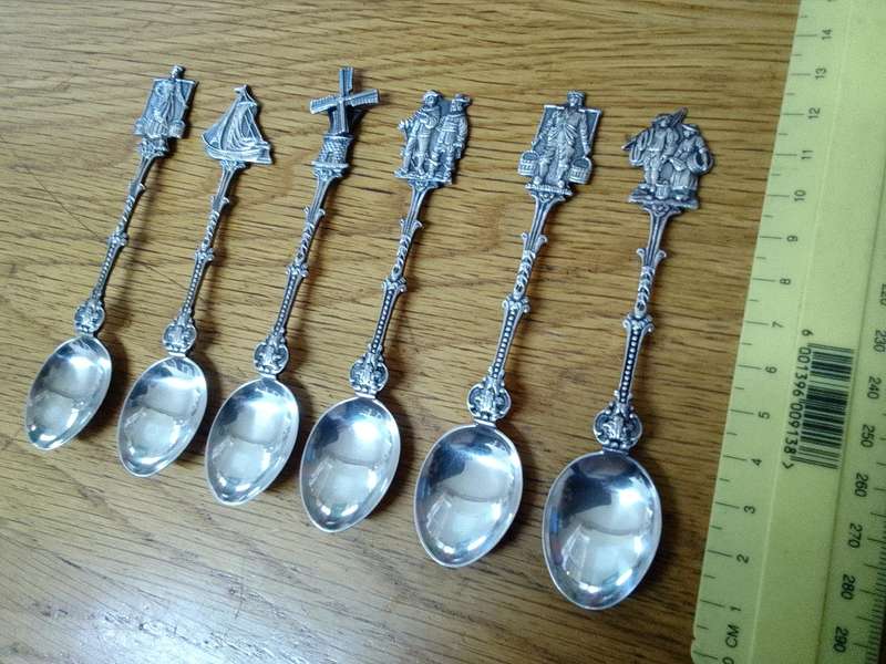 Stunning Collection Of Six Vintage Dutch Silver Plated EPNS Tea Spoons With Decorative Handles