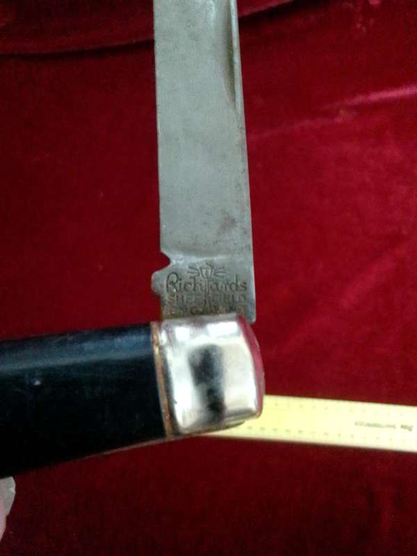 Beautiful Vintage Richards Sheffield England Folding Knife With Black Handle