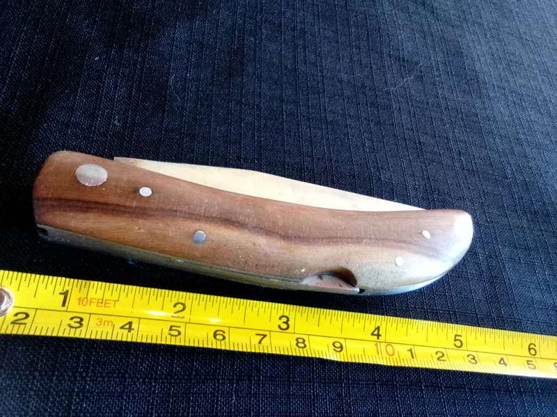 Stunning Stainless Steel Single Blade Folding Pocket Knife With Wooden Handle-Good Condition