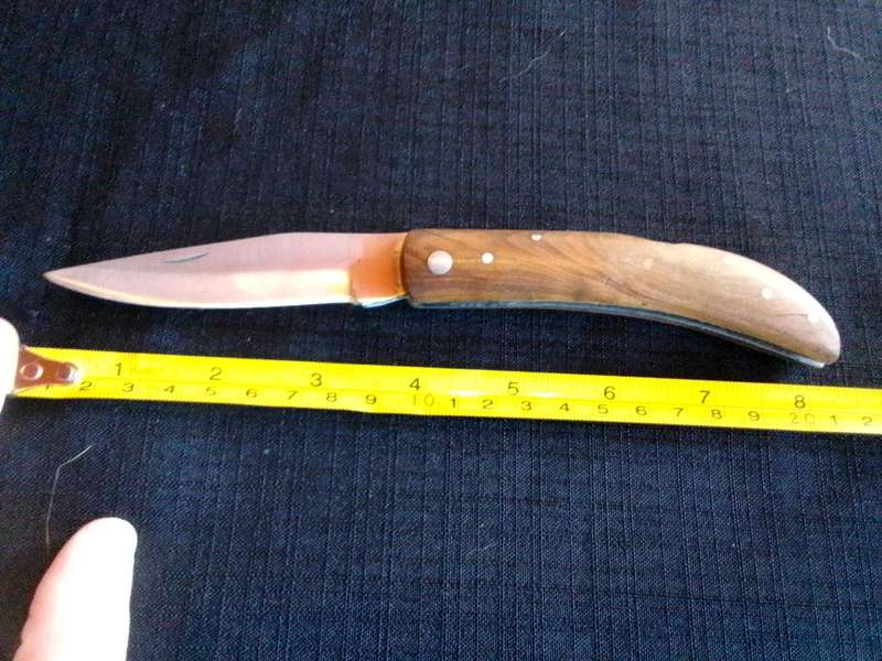 Stunning Stainless Steel Single Blade Folding Pocket Knife With Wooden Handle-Good Condition