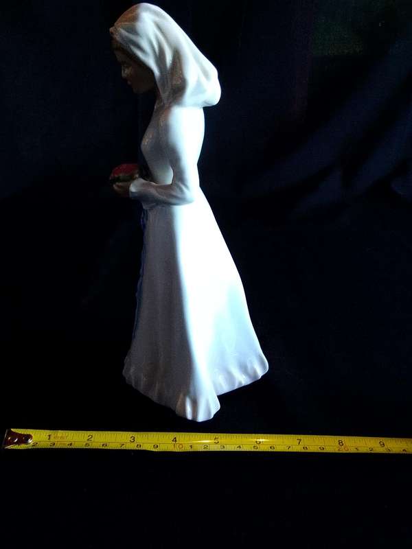Rare Beautiful Royal Copenhagen Figurine RC Bride H-25cm  - Denmark- Good Condition